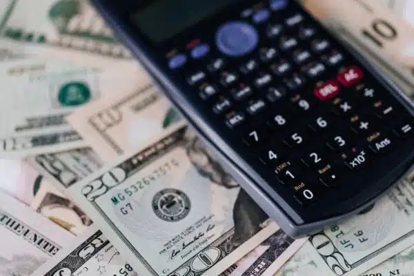 Economisez de l’argent lors de votre déménagement grâce à ces astuces pratiques