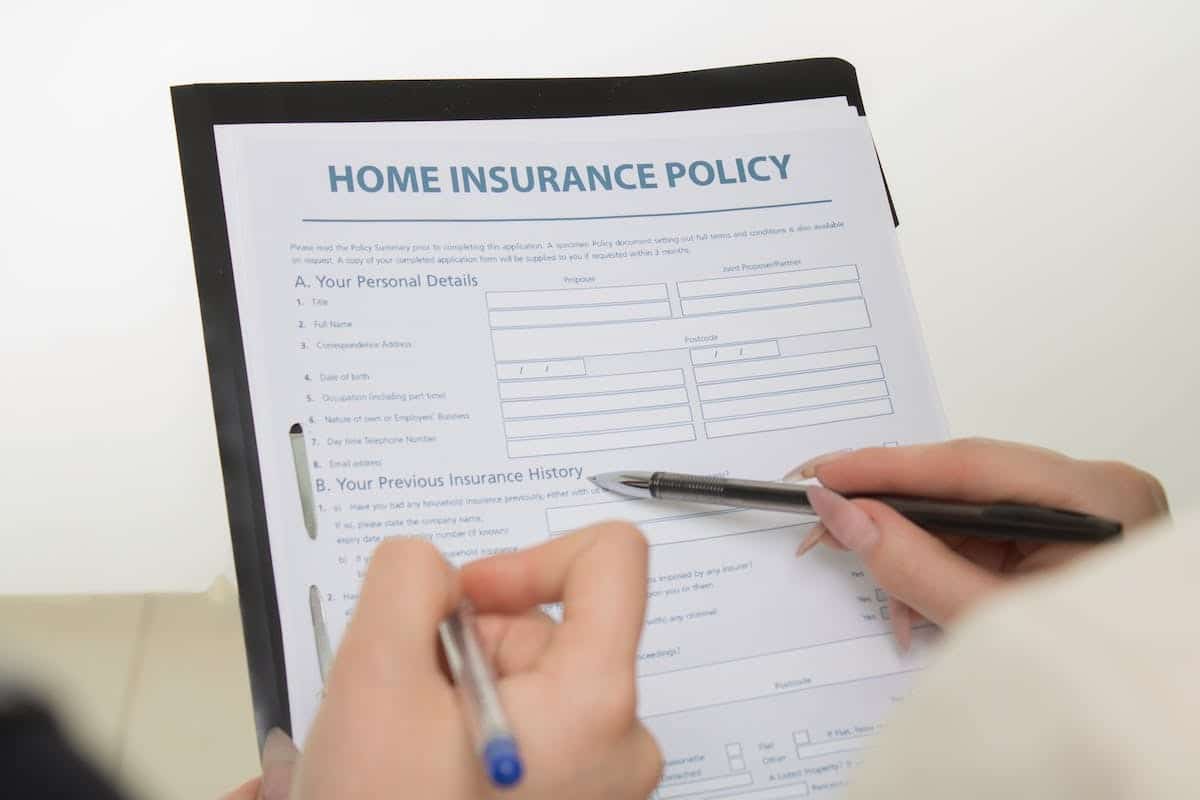 Sélectionner une assurance habitation adaptée à ses besoins : Guide des critères essentiels à prendre en compte