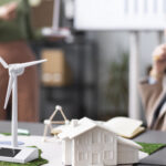 Éolienne domestique : ce que tout propriétaire devrait savoir avant de se lancer
