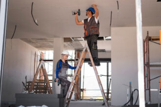 Travaux de rénovation : ce que votre assurance habitation doit vraiment couvrir